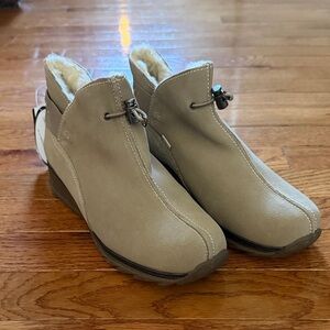 Sporto Taupe Faux-Suede Ankle Boot with Faux-Fur Lining